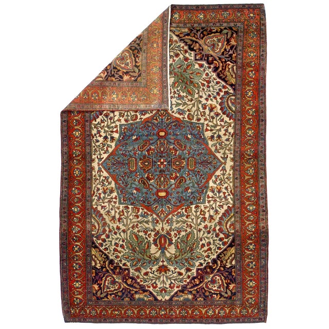 Antique Farahan Sarouk Rug 4'3" x 6’7". The scatter and room size pieces made in the Arak/Sultanabad area, between 1880...