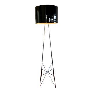 Flos Black Metal Floor Lamp – Modern Italian Design For Sale