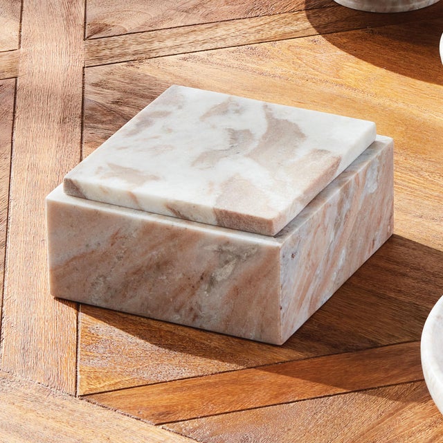 Early 21st Century Jaqueline Marble Square Lidded Box Wide For Sale - Image 5 of 5