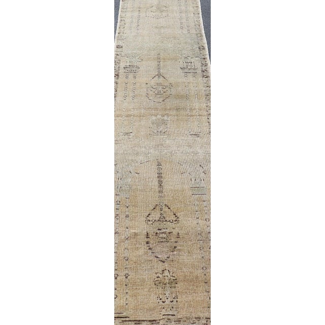 Early 20th Century Skinny Long Turkish Runner With Floral Design in Taupe, Gray, and Brown For Sale - Image 5 of 13