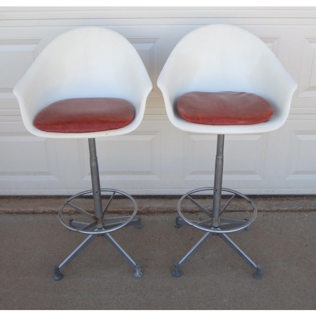 White 2 Hamilton Cosco Fiberglass Swivel Bar Stools For Sale - Image 8 of 18