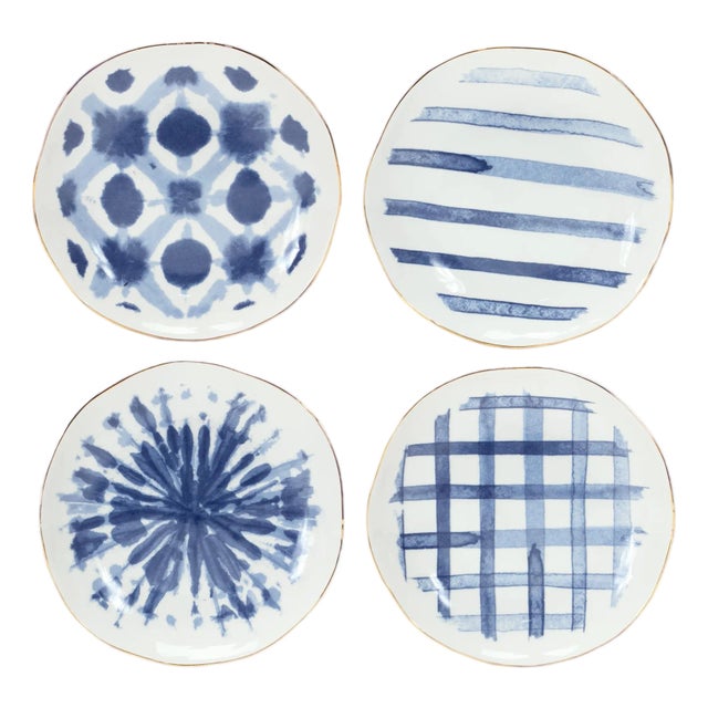 Coastal Tie-Dye Design Ceramic Plate (Set of 4) For Sale