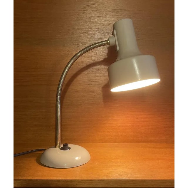 This desk lamp was created by Hustadt Leuchten Arnsberg for the world trade centre alongside the architect of the building...