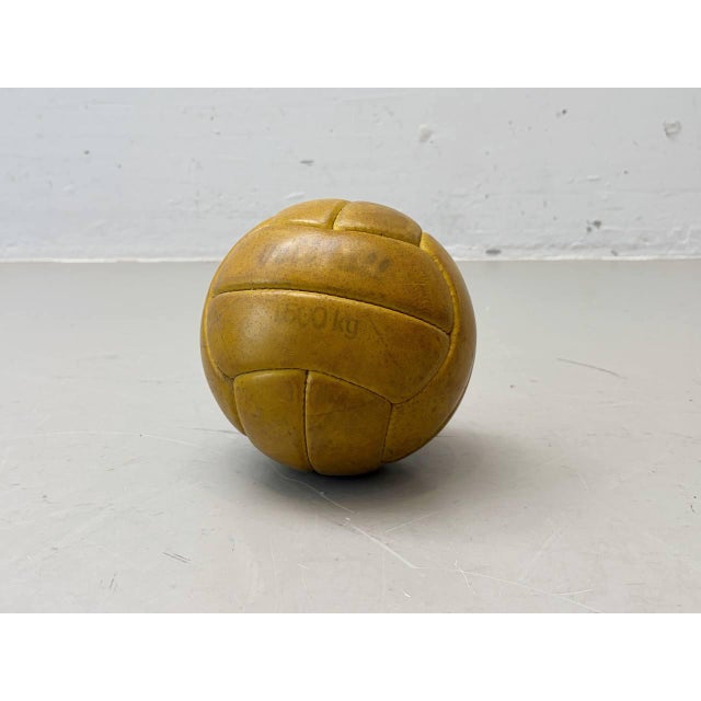 Beige Vintage Leather Ball, 1960s For Sale - Image 8 of 9