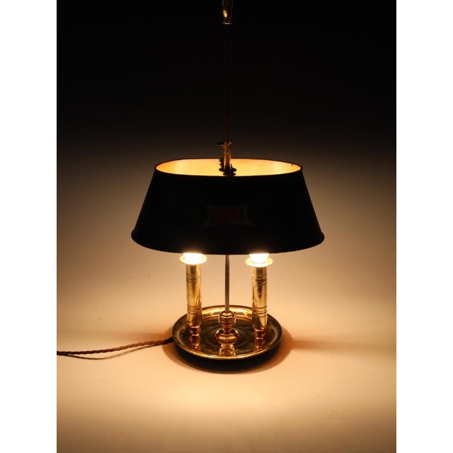 Metal Antique French Brass Two-Light Bouillotte Lamp with Tôle Shade, 1850 For Sale - Image 7 of 18