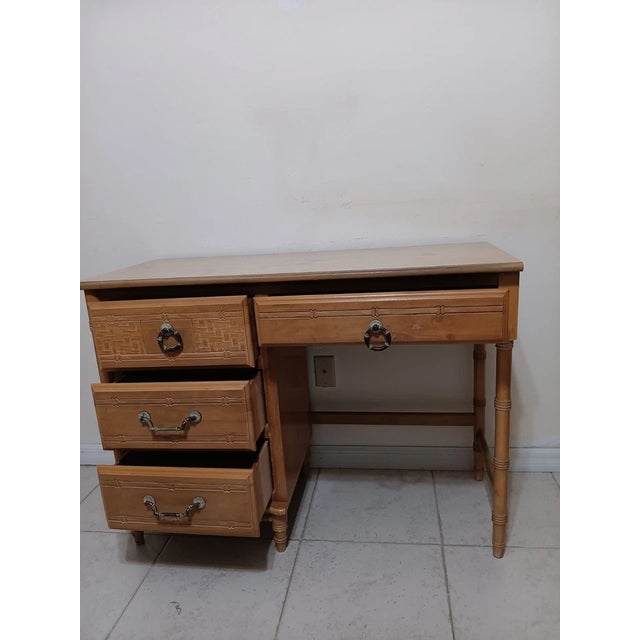 1970s 1970s Hollywood Regency Honey-Toned Wood Writing Desk with 4 Drawers For Sale - Image 5 of 7