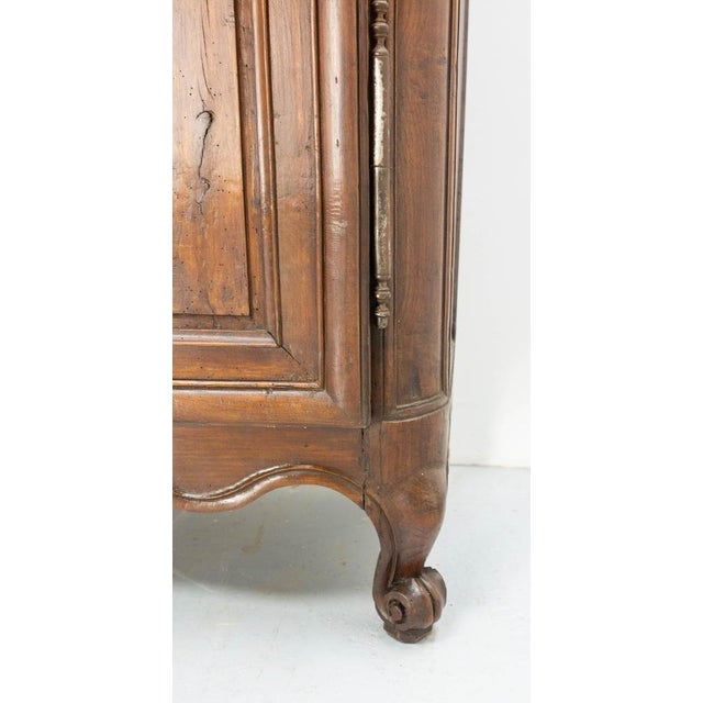 French Louis XV Ash Armoire, 1700s For Sale - Image 14 of 18