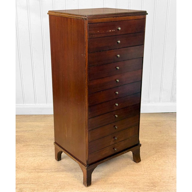 1940s Antique Traditional Mahogany 11-Drawer Sheet Music File Cabinet For Sale - Image 5 of 13