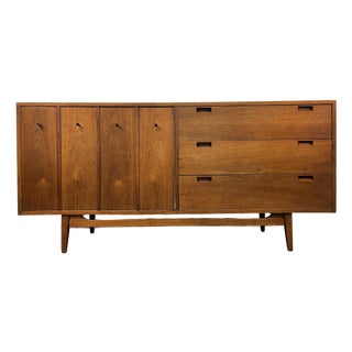 Mid-Century Early American of Martinsville Long Walnut Dresser For Sale