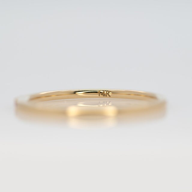 Pink Minimalist Pink Sapphire Band Ring: Solid 14k Gold Jewelry, Size 6.75 For Sale - Image 8 of 8