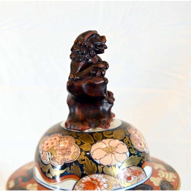 Gold Japanese Meiji Imari Porcelain Lidded Vases, 1860, Set of 2 For Sale - Image 8 of 11