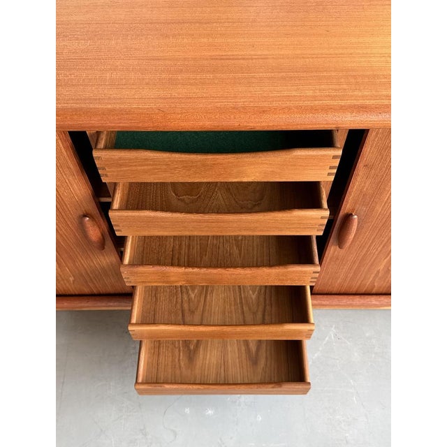 Mid-Century Modern Scandinavian Teak Sideboard from Dyrlund, Denmark, 1960s For Sale - Image 17 of 18
