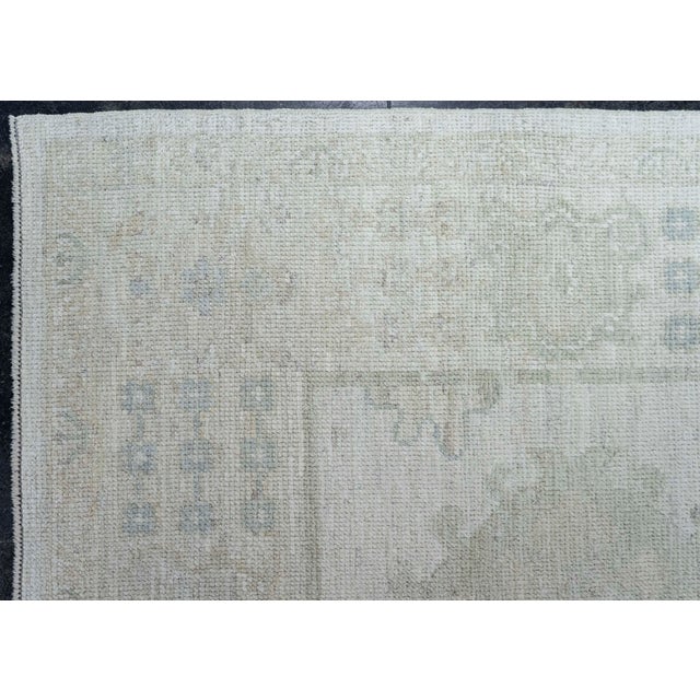 Early 21st Century Turkish Oushak Rug 7'11" x 9'10" #20270 For Sale - Image 5 of 8