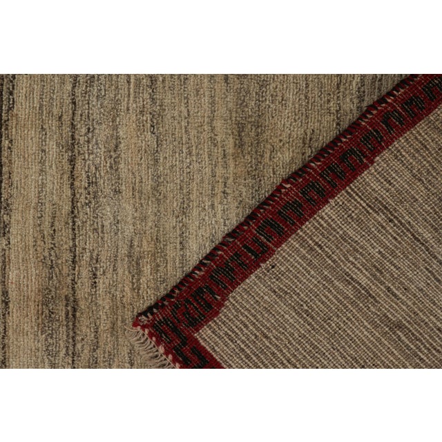 Textile 1950s Vintage Gabbeh Tribal Runner in Beige & Gray Striations With Red & Black Border For Sale - Image 7 of 7