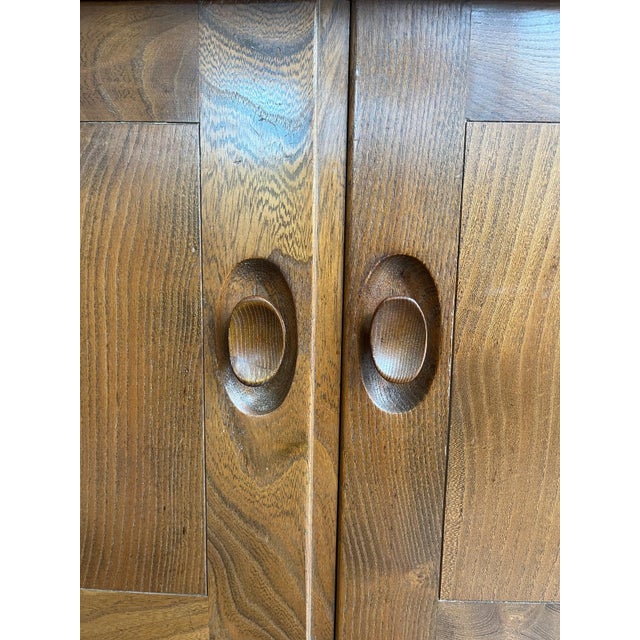 Model 467 Windsor Sideboard by Luciano Ercolani for Ercol, United Kingdom, 1950s For Sale - Image 17 of 18