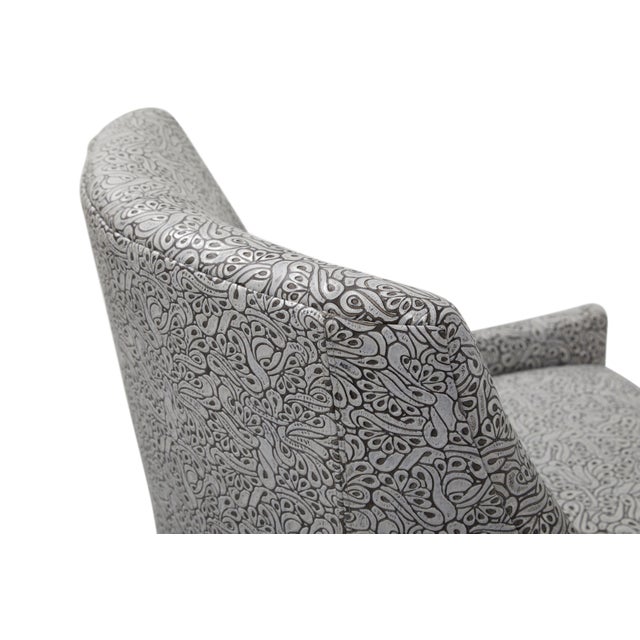 Lancaster Traditional Christina Barstool in Embossed Leather For Sale In Greensboro - Image 6 of 6