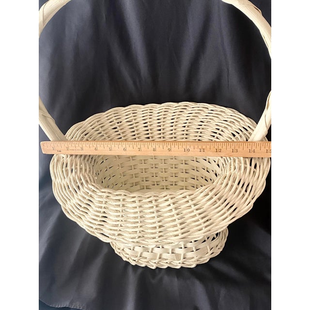 Art Deco Hand Woven Vintage Uniquely Shaped Basket With Wood Bottom and Handle. For Sale - Image 3 of 14