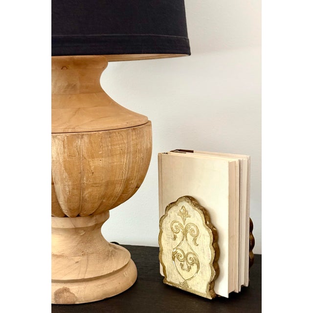 Vintage Italian Scalloped Edged Florentine Giltwood Bookends- A Pair For Sale - Image 10 of 12