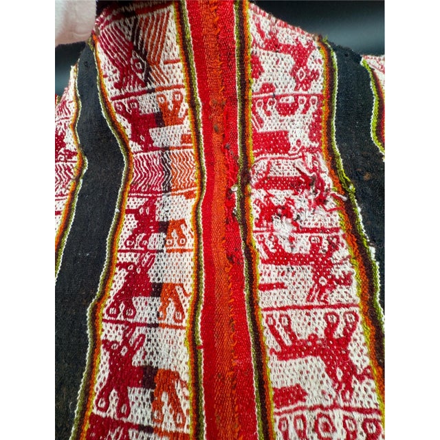 Textile Vintage Q’ero Mestana / Peruvian Aguayo Cloth For Sale - Image 7 of 15