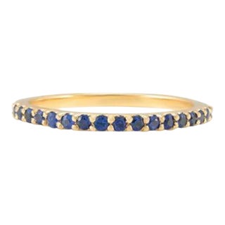 18k Solid Yellow Gold Natural Blue Sapphire Band Stacking Ring Size 7 (All Sizes Available) For Sale