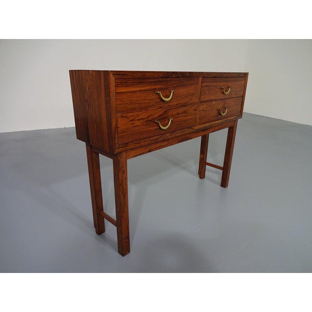 Early Ole Wanscher chest of drawers with four drawers from the 1940s, made of rosewood. Good condition with minor wear and...