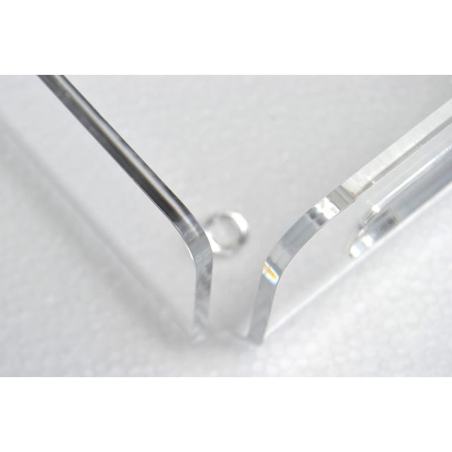 1980s Dorothy Thorpe Style Sculptural Rectangle Clear Lucite Serving Tray For Sale - Image 12 of 15