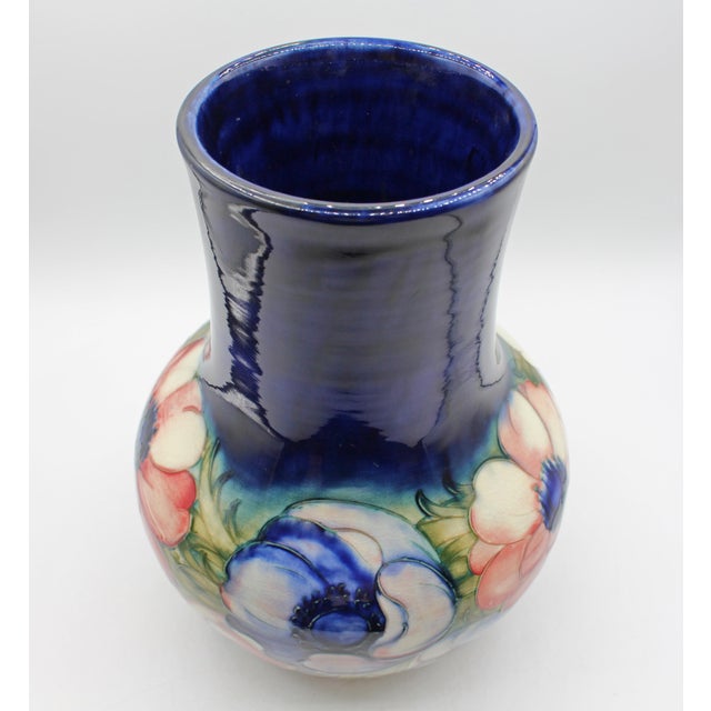 1930s Circa 1938 Large Scale Vase "Anemone" Design by Moorcroft, England For Sale - Image 5 of 5