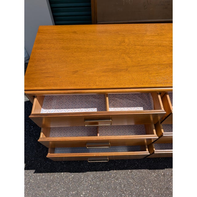 Wood Drexel Cascade Mid Century Modern Walnut Finish 6 Drawer Dresser W/ Original Mirror For Sale - Image 7 of 18