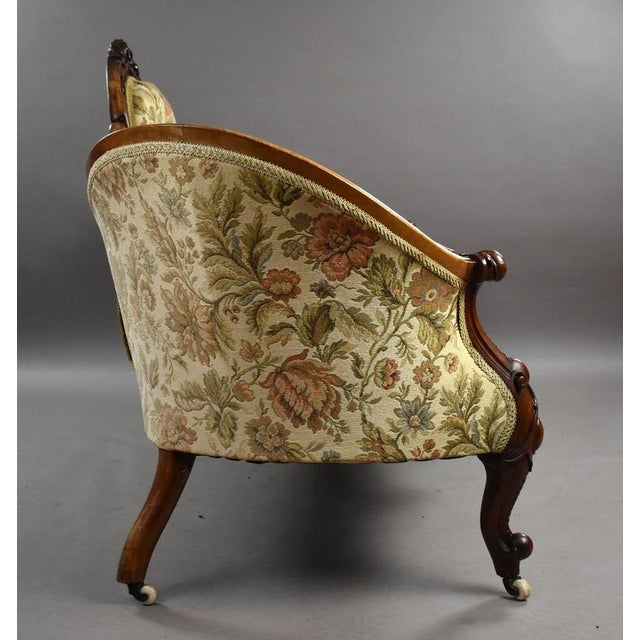 Victorian Walnut Carved Chaise Lounge, 1880 For Sale - Image 12 of 15