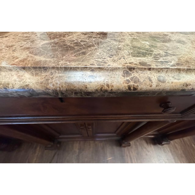 Neoclassical Thomasville Fredericksburg Marble Top Mahogany Credenza / Buffet – Classic Traditional With Fluted Columns For Sale - Image 3 of 10