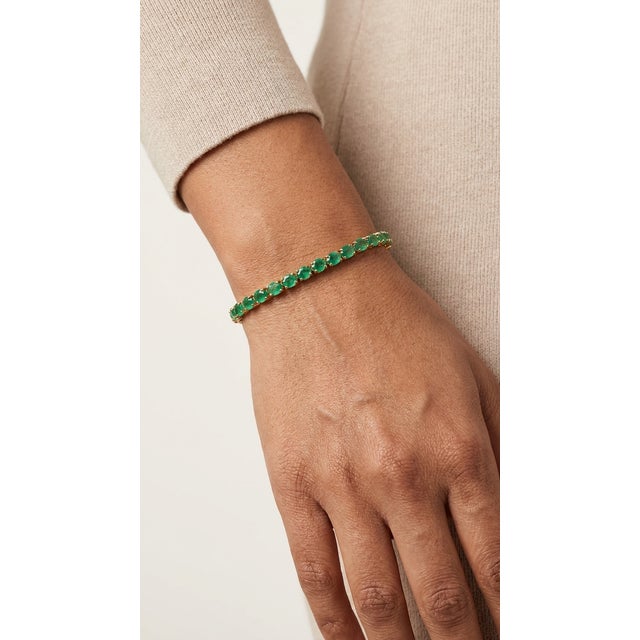 Modern 13.20 Carat Natural Zambian Emerald Tennis Bracelet in 18k Yellow Gold 7.5 Inch For Sale - Image 3 of 17