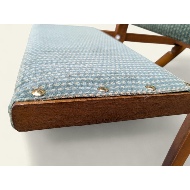 Vintage Height-Adjustable Ottoman, 1960s, in Very Good conditions. Designed 1960 to 1969