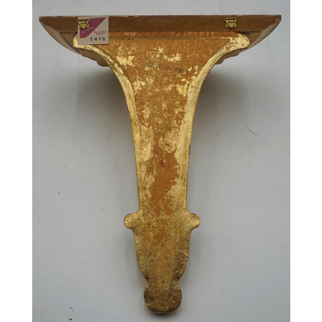 Metal 1970s Pair of Decorative Crafts Pair of Italian Gold Wall Sconce Shelves For Sale - Image 7 of 8