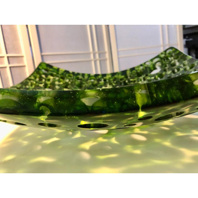 Vetri Green Fused Glass Centerpiece Sculpture, Vetri, Seattle 2004 For Sale - Image 4 of 10