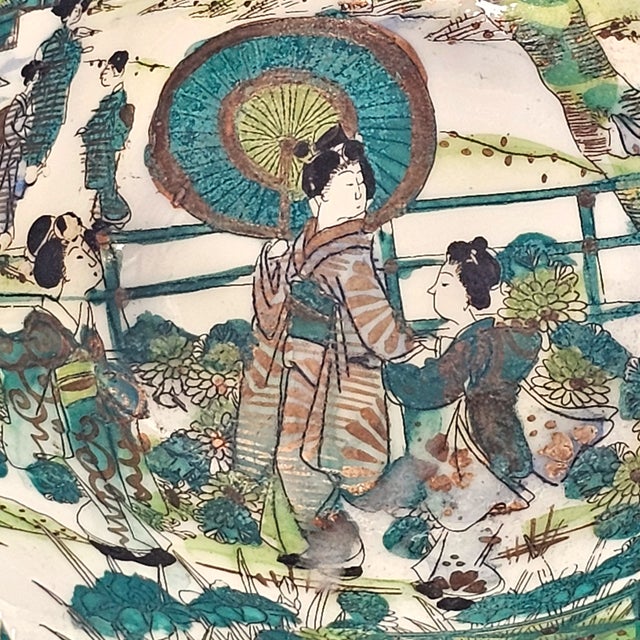 Teal Meiji–Taishō Japanese Hand-Painted Asymmetric Bowl — Figural Garden, c.1900–1920 For Sale - Image 8 of 18