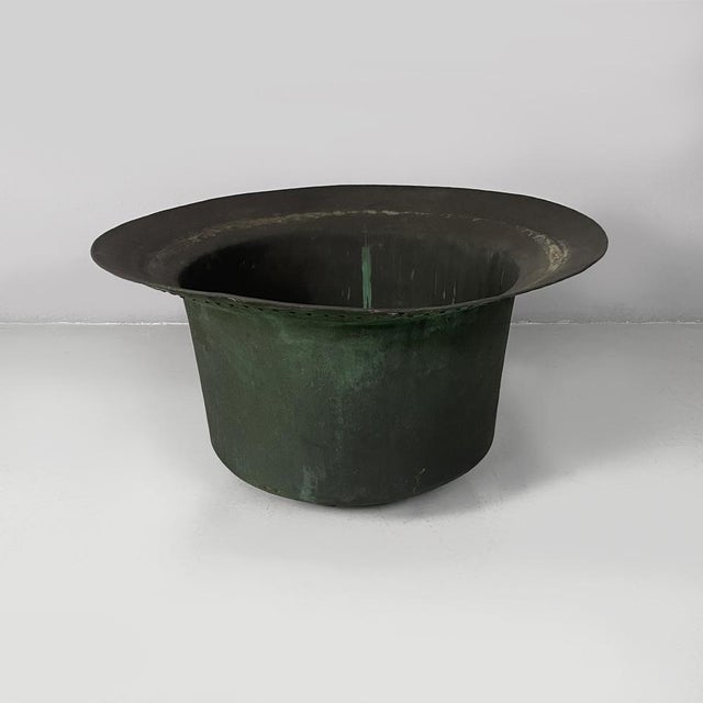 Vintage Italian Round Pot in Copper, 1930s For Sale - Image 12 of 12