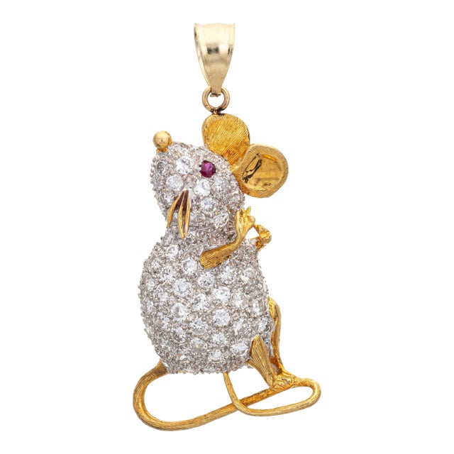 Mid 20th Century 2ct Diamond Mouse Pendant Vintage 18k Yellow Gold Fine Animal For Sale