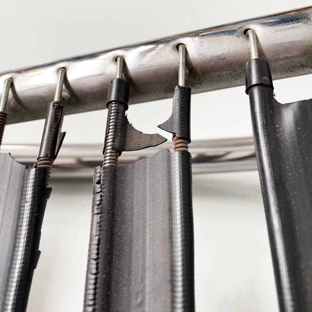 Italian Modern LC4 Chaise Lounge by Le Corbusier, Pierre Jeanneret and Charlotte Perriand for Cassina, 1970s For Sale - Image 15 of 18