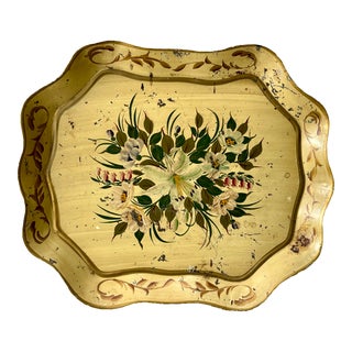 Late 19th Century Yellow Tole Tray With Flor Motif For Sale