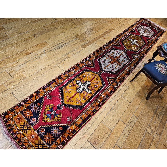Mid 20th Century Vintage Turkish Oushak Runner, Handwoven Wool Pile, Geometric Pattern, 3' x 15' For Sale - Image 5 of 16