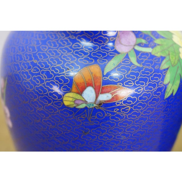 Early 20th Century Pair of Chinese Cloisonne Cobalt Blue Floral Peonies Butterfly Vases Urns 7" For Sale - Image 12 of 13