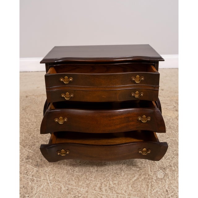 1980s Boston Style Kettle Base Small Mahogany Accent Chest For Sale - Image 4 of 15
