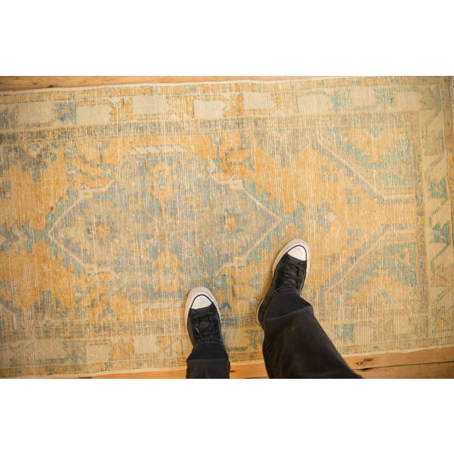 :: Shield stylized center medallion with central floral bouquet in sharp serrated lightening contour. Corner spandrel...