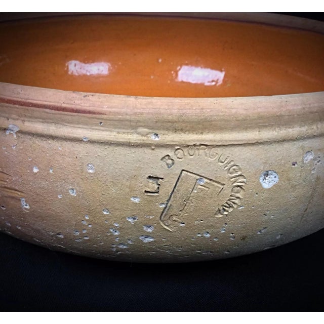 Ceramic Large Antique Terracotta Pan by La Bourguignonne – Vintage Kitchenware For Sale - Image 7 of 9