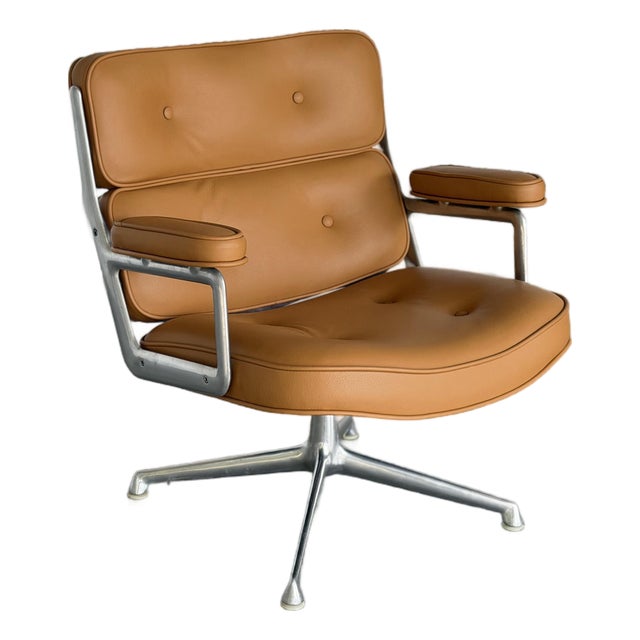 Eames Time Life "Lobby" Chair - Caramel Leather - 1st Generation Model 675 Herman Miller For Sale