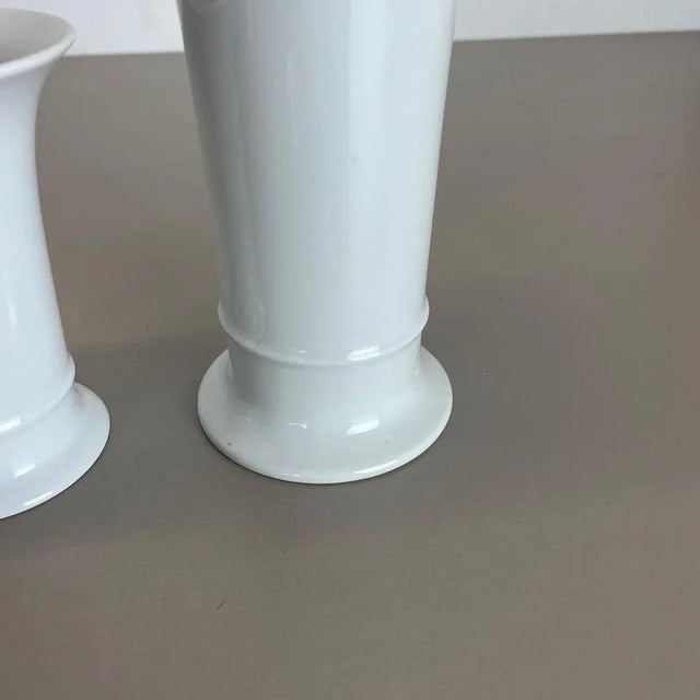 Op Art German White Porcelain Vases by Ak Kaiser, 1970s, Set of 2 For Sale - Image 12 of 18