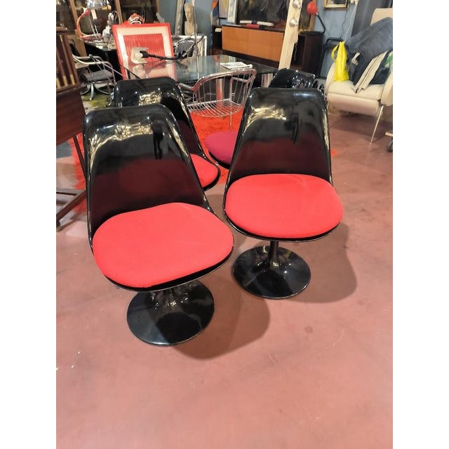 Eero Saarinen Tulipe Chairs in Glass Resin in Bonzanini by Eero Saarinen, 1960s, Set of 4 For Sale - Image 4 of 11