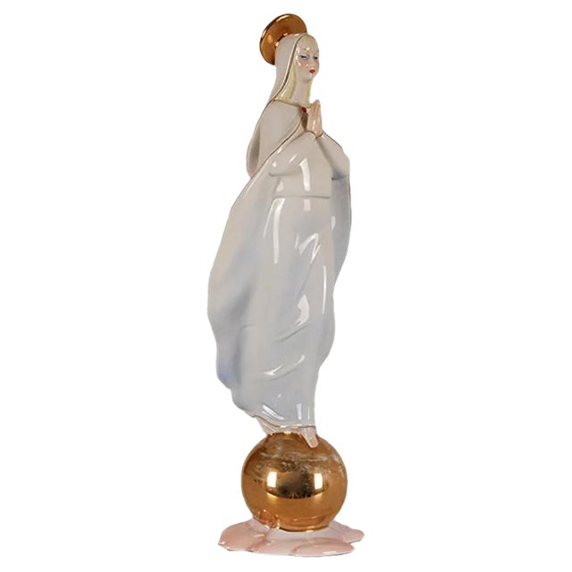 Italian Ceramic Porcelain Figurine of Madonna by Giovanni Ronzan For Sale