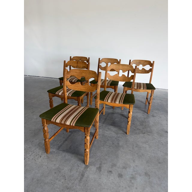 Mid-Century Modern Henning Kjaernulf Attrb Danish Oak Vintage Razor Blade Dining Chairs, Set of 6 For Sale - Image 3 of 12