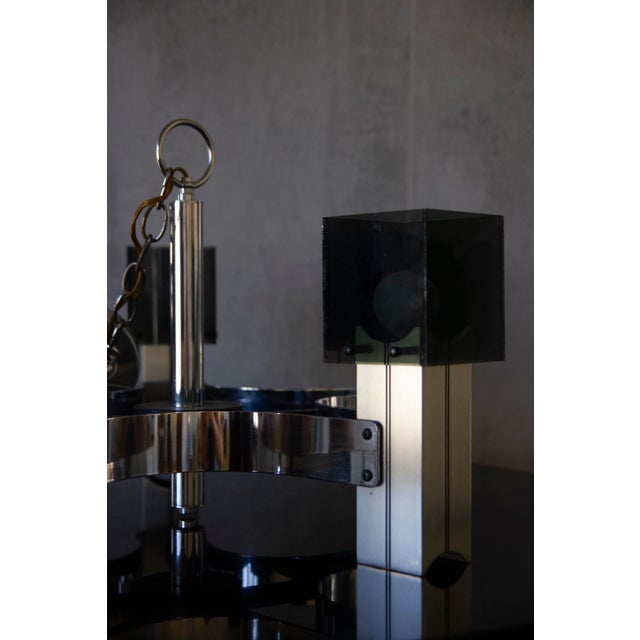 Gaetano Sciolari 1970s Sciolari Chrome and Cast Smoked Plexiglass Ice Cube Chandelier For Sale - Image 4 of 6